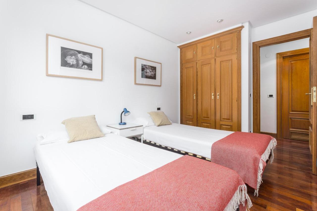 Always Easy I Pio Baroja Apartment San Sebastian Bagian luar foto