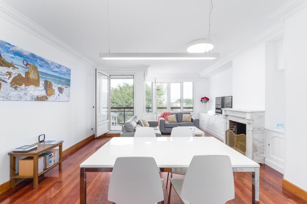 Always Easy I Pio Baroja Apartment San Sebastian Bagian luar foto
